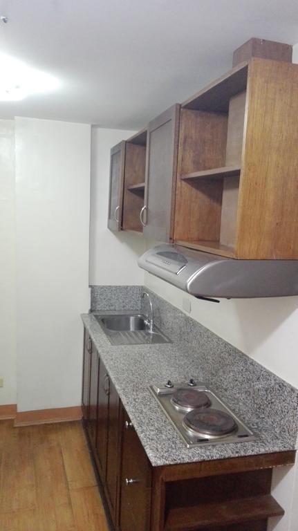 Isabelle Royale Makati Hotel Makati City Ngoại thất bức ảnh