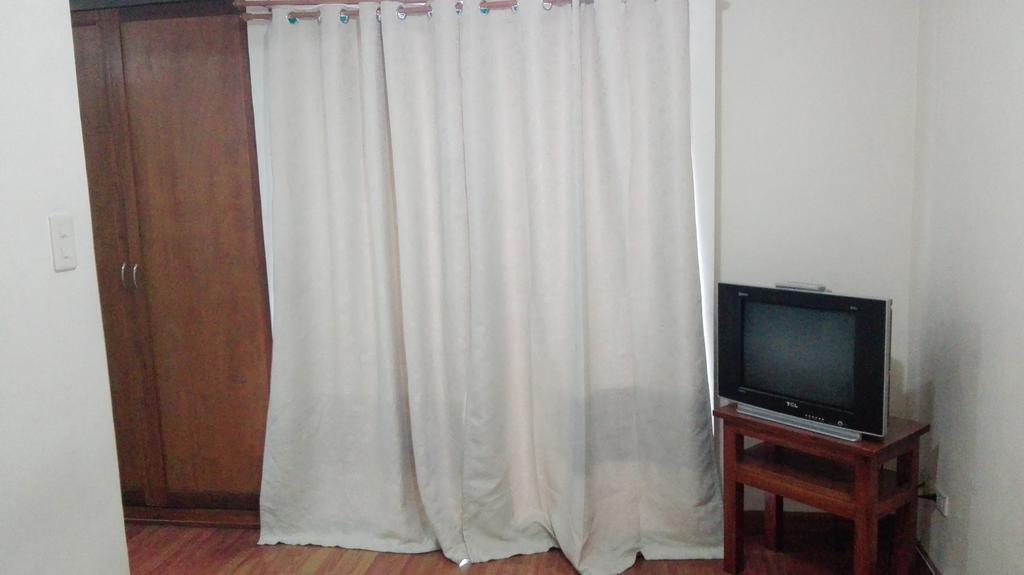 Isabelle Royale Makati Hotel Makati City Phòng bức ảnh