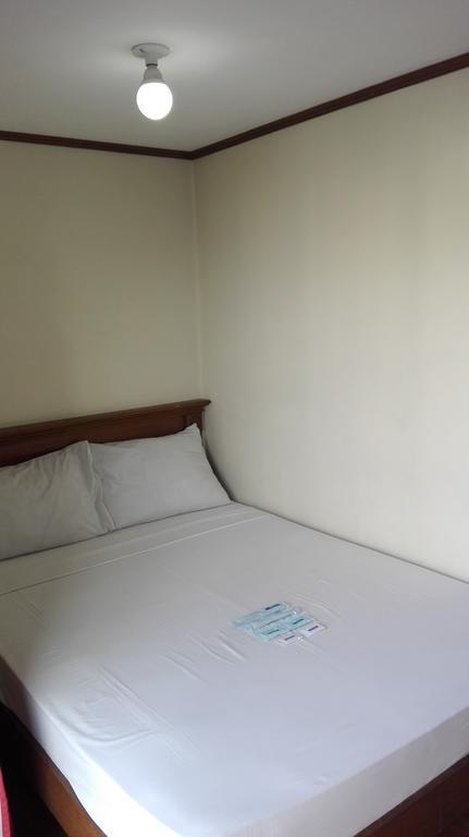 Isabelle Royale Makati Hotel Makati City Ngoại thất bức ảnh